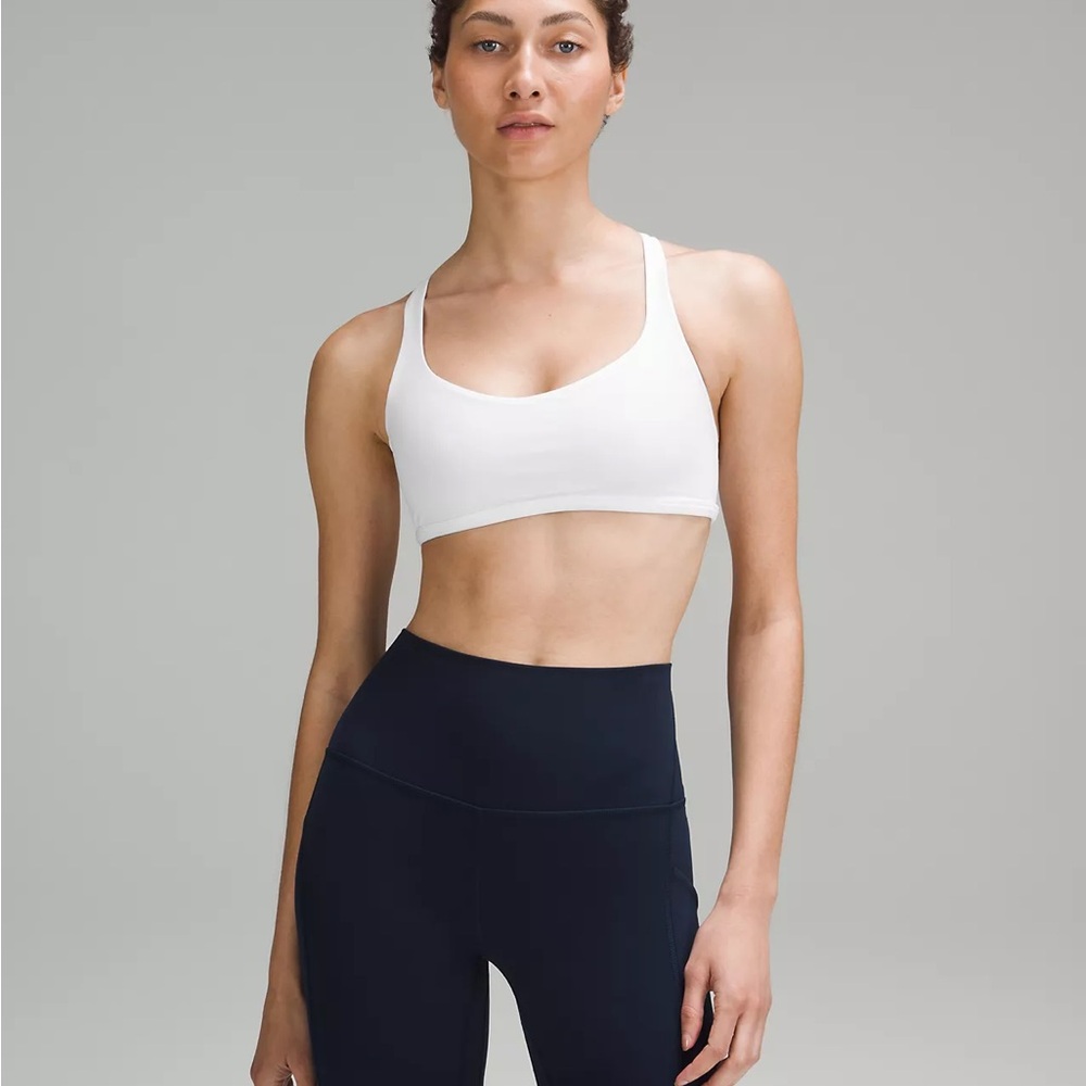 Lululemon free to be white sports bra